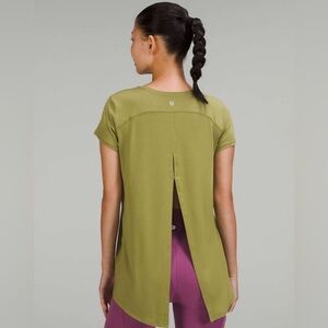 lululemon athletica Olive Green Short Sleeve Tee